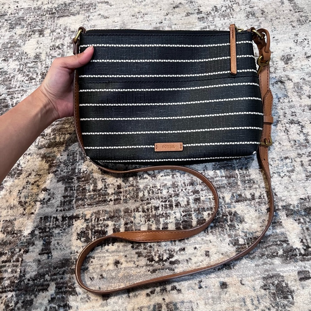 Fossil Fiona Small Black and White Striped Crossbody Bag with Brown Strap - Picture 10 of 10